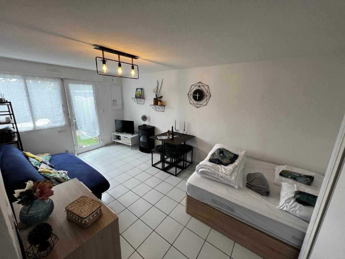 A 20 Metres Apartment Tregastel